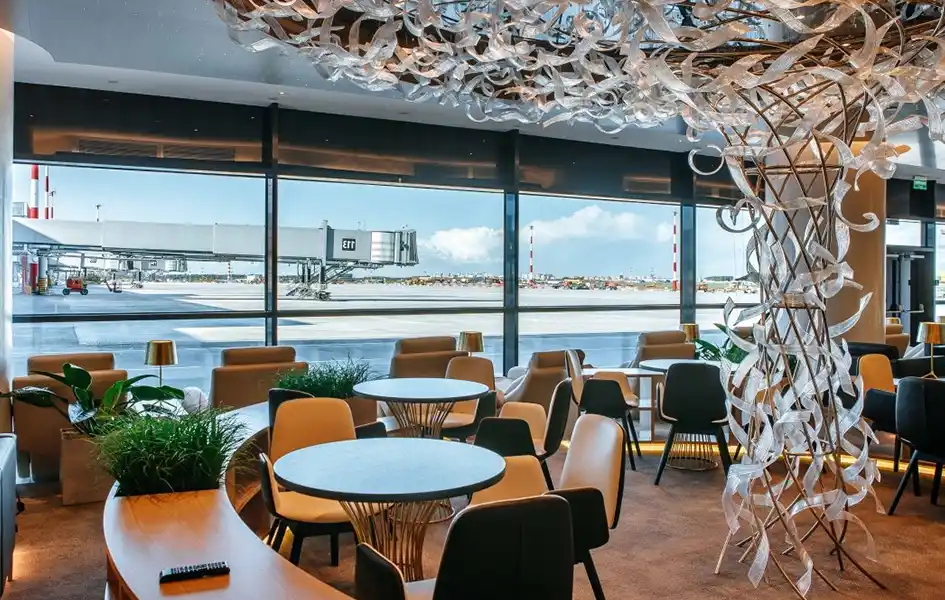 Order VIP lounges and Fast Track services at airports
