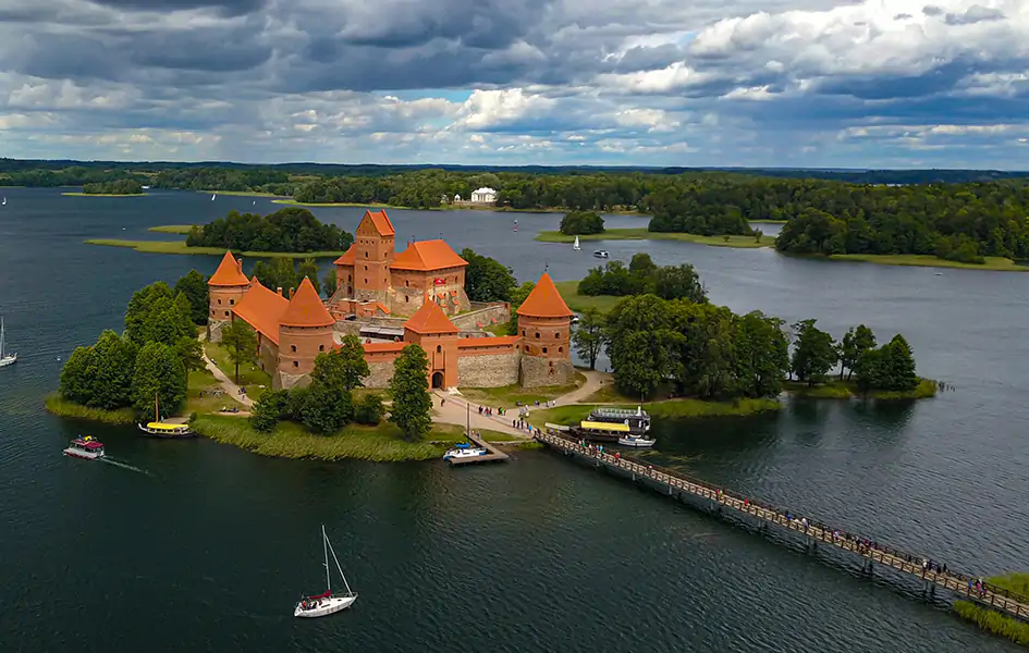Rental of villas, chalets and castles